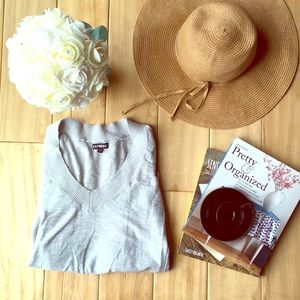 | basic long sleeved express shirt |